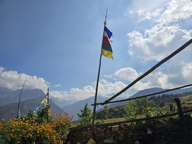 Towards the Pani Dal Lek, tomorrow's gateway to Dhorpatan National Park